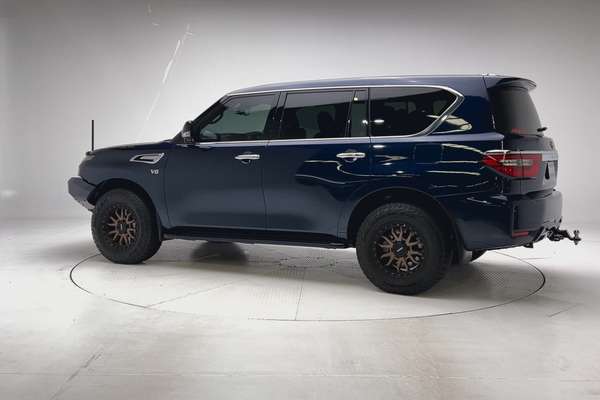 2023 Nissan Patrol Ti Y62 thumb-7
