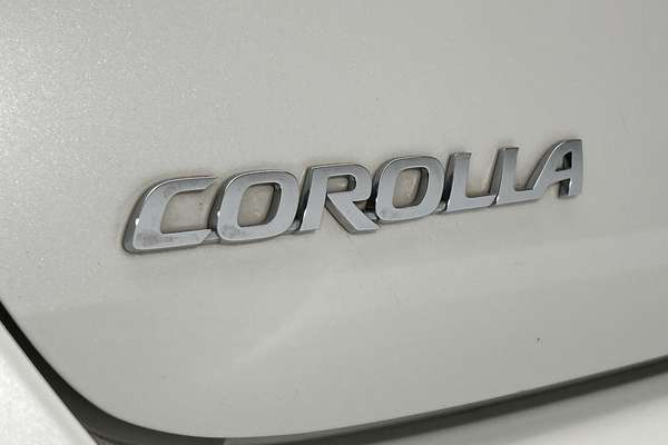 2017 Toyota Corolla Ascent Sport ZRE182R thumb-21