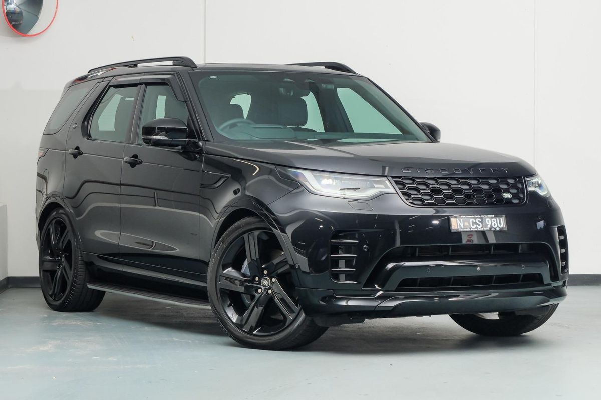 2025 Land Rover Discovery D350 Dynamic SE Series 5