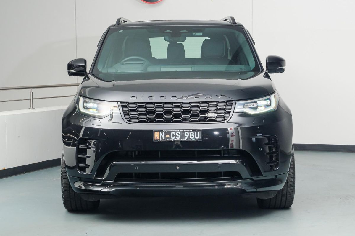 2025 Land Rover Discovery D350 Dynamic SE Series 5