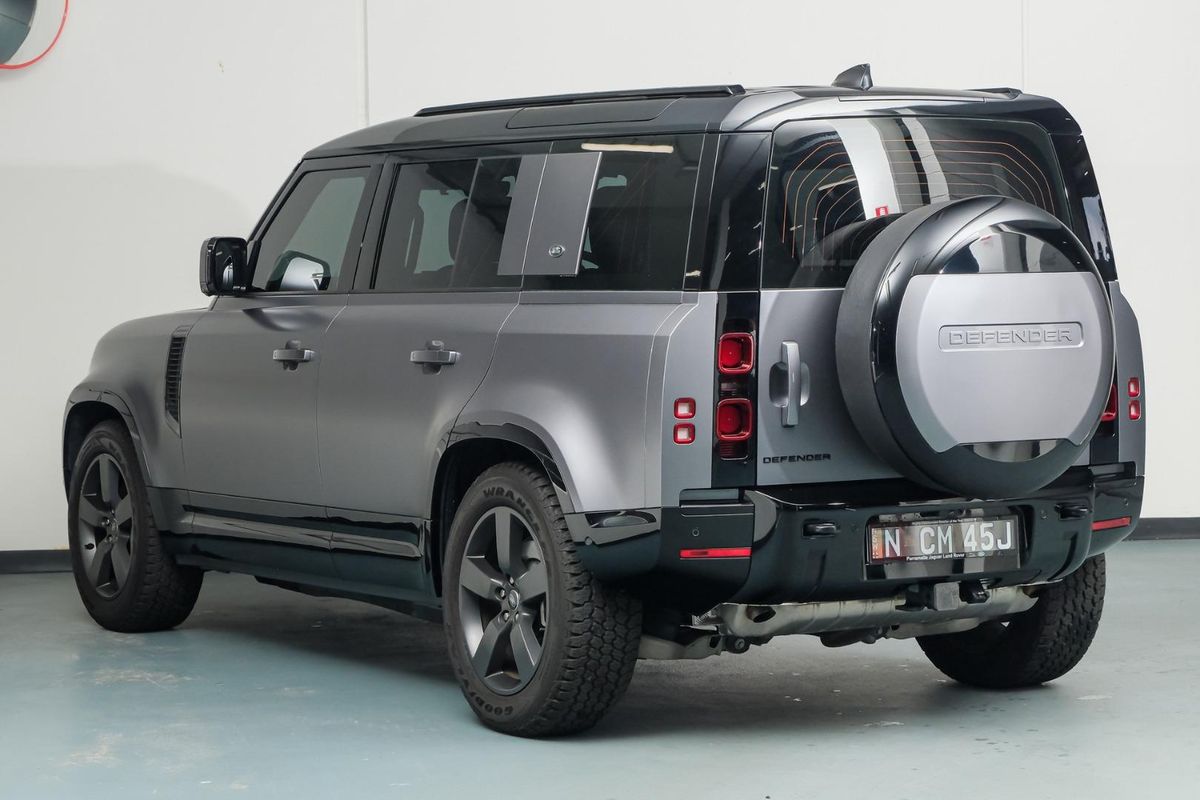 2023 Land Rover Defender 110 P400 X-Dynamic HSE L663