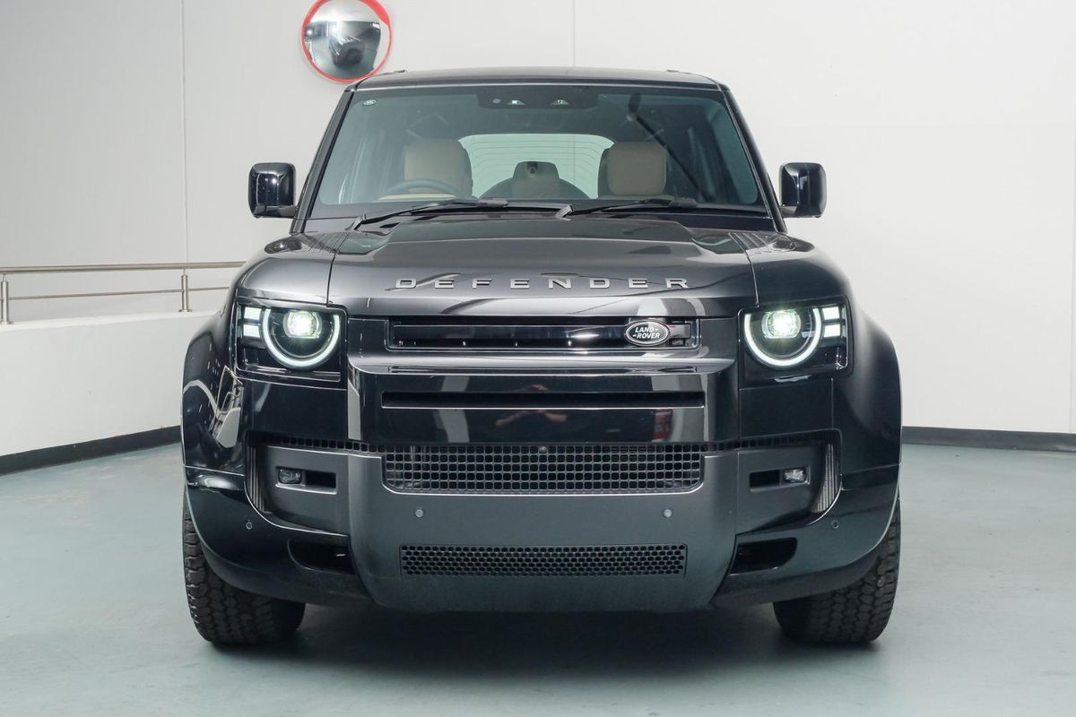 2025 Land Rover Defender 110 D350 X-Dynamic SE L663