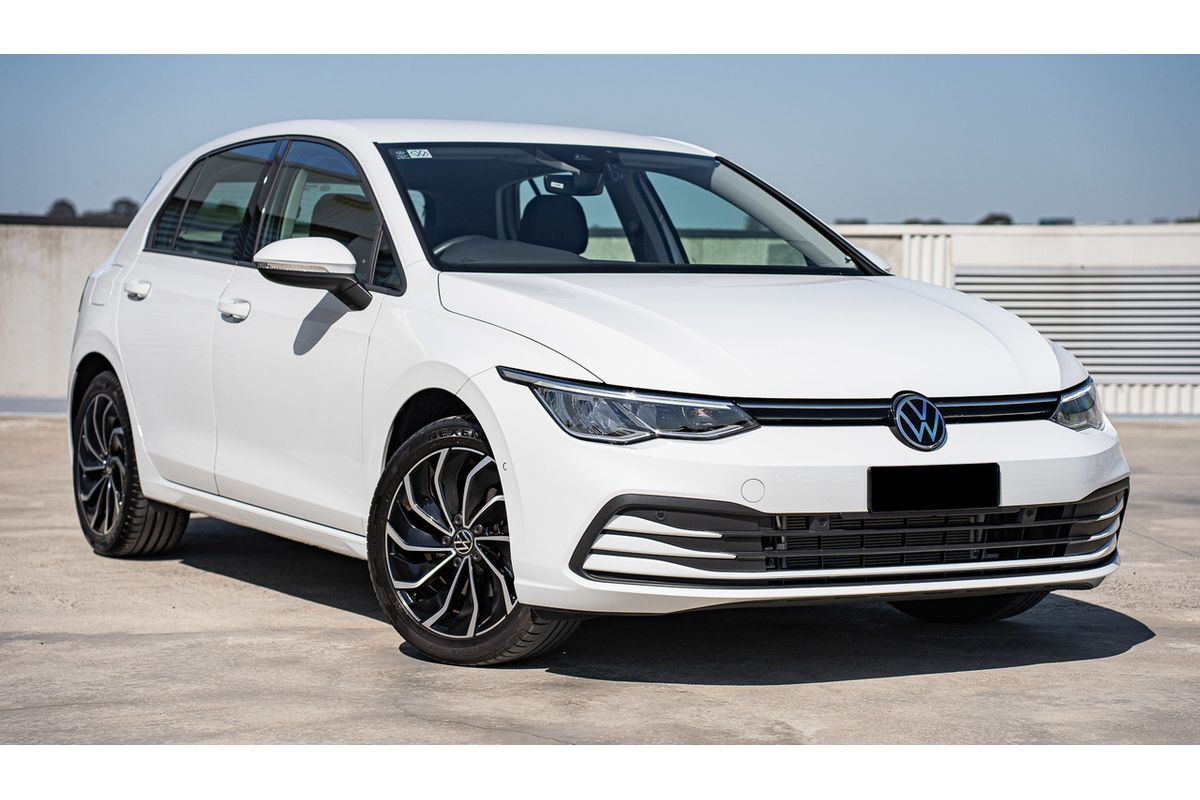 2023 Volkswagen Golf 110TSI Life 8