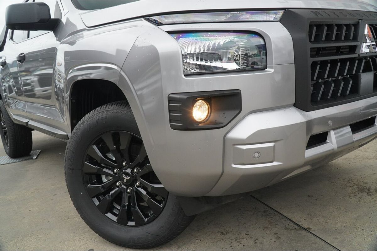 2025 Mitsubishi Triton GLX-R MV 4X4