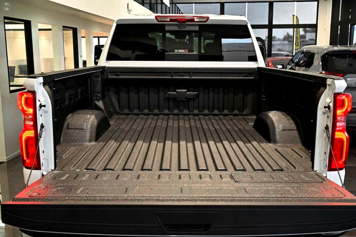 2026 Chevrolet Silverado HD LTZ Premium W/Tech Pack T1 4X4