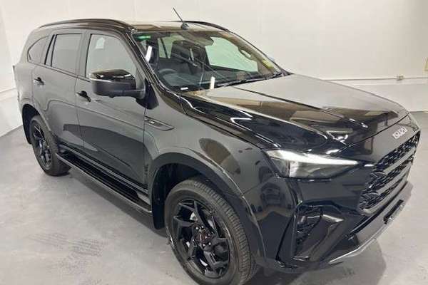 2026 Isuzu MU-X X-TERRAIN