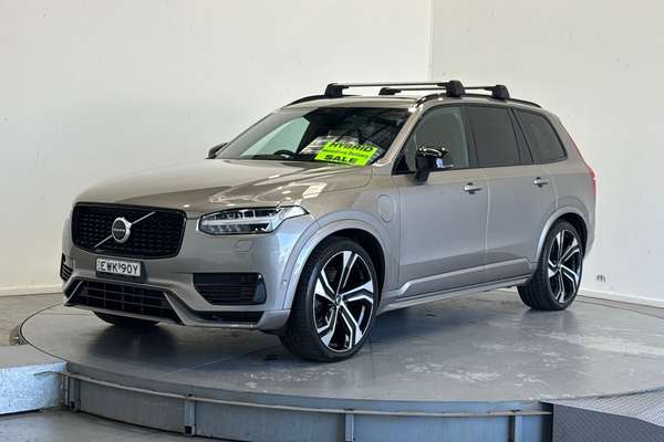 2022 Volvo XC90 B5 MOMENTUM MHEV 256 MY22