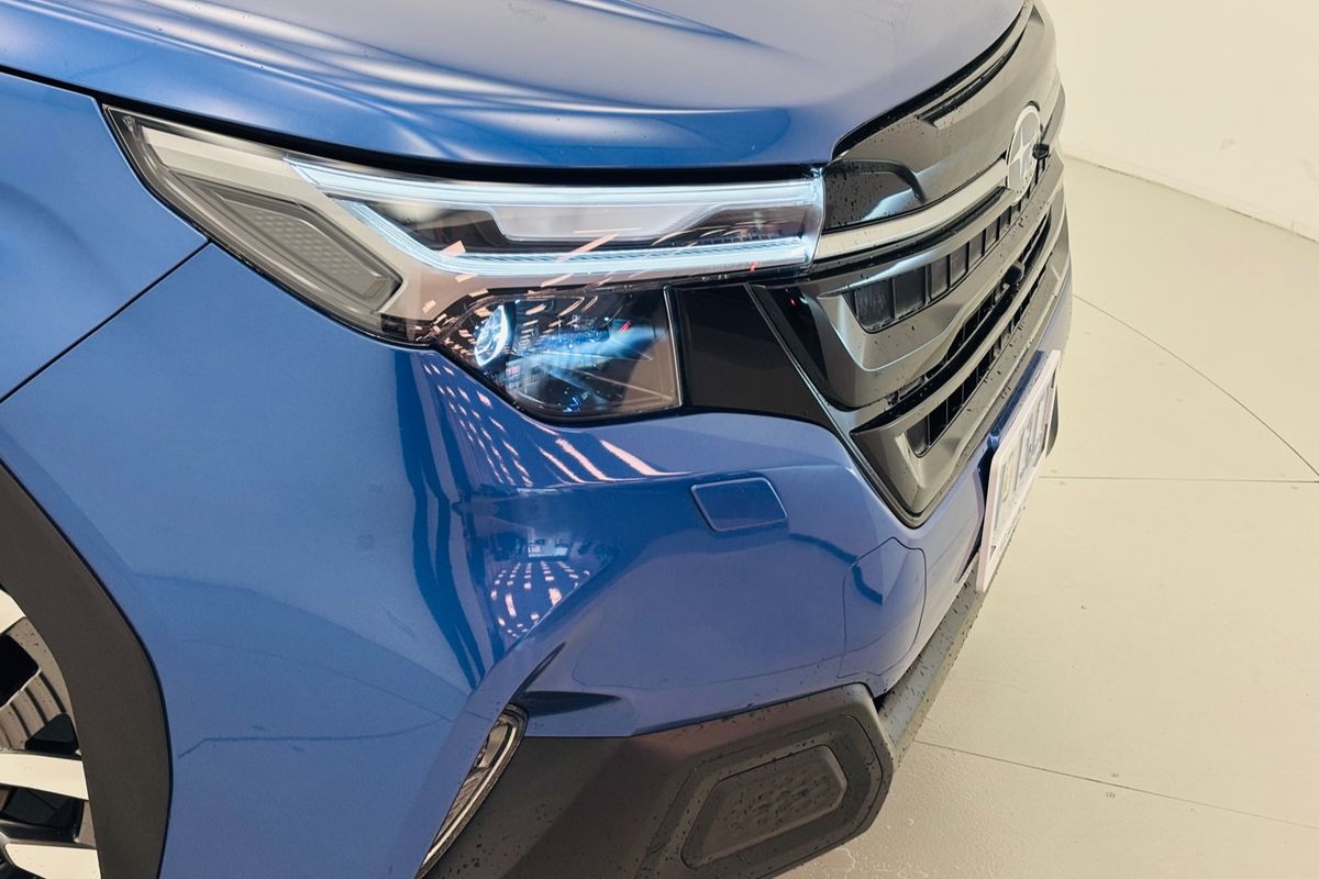 2026 Subaru Forester Hybrid Touring S6
