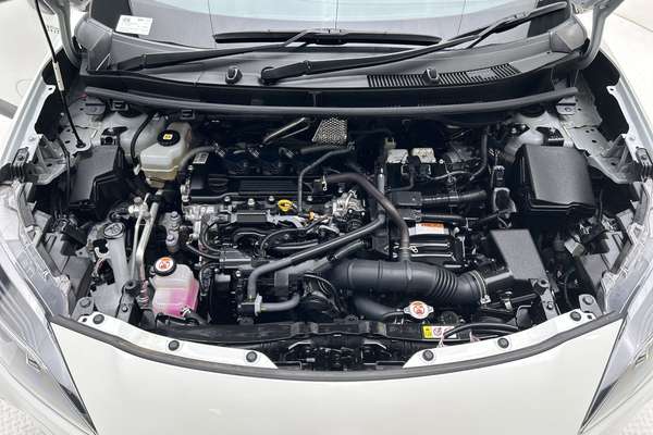 2021 Toyota Yaris Cross GX MXPJ10R thumb-10