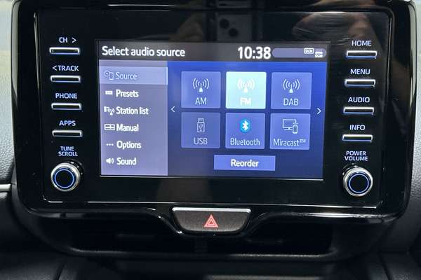 2021 Toyota Yaris Cross GX MXPJ10R thumb-15