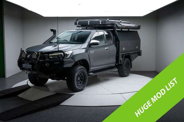 2018 Toyota Hilux SR5 GUN126R 4X4