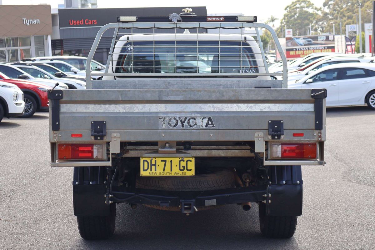 2023 Toyota Hilux SR GUN126R 4X4 image 17