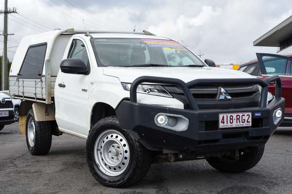 2022 Mitsubishi Triton GLX MR 4X4