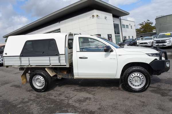 2022 Mitsubishi Triton GLX MR 4X4 thumb-4