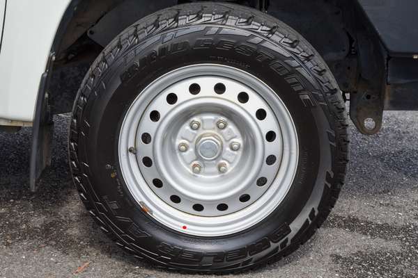 2022 Mitsubishi Triton GLX MR 4X4 thumb-3