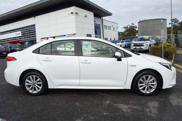 2024 Toyota Corolla Ascent Sport Hybrid ZWE219R thumb-4