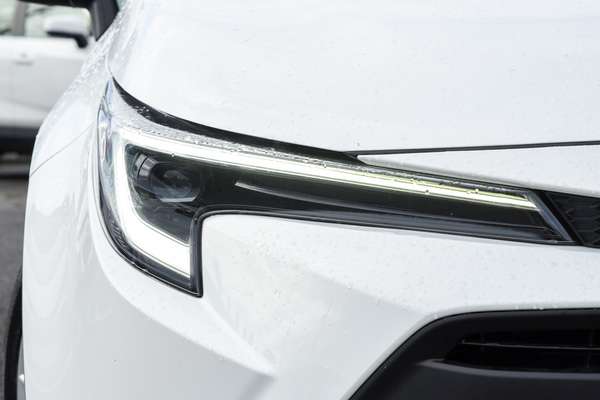 2024 Toyota Corolla Ascent Sport Hybrid ZWE219R thumb-1