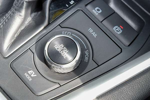 2024 Toyota RAV4 GX AXAH54R thumb-13