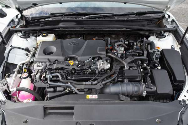 2024 Toyota Camry Ascent AXVH80R thumb-7
