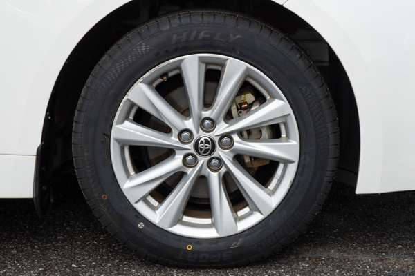 2024 Toyota Corolla Ascent Sport Hybrid ZWE219R thumb-3