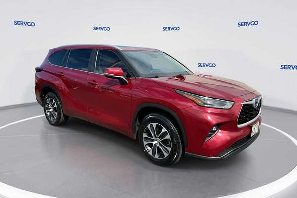 2024 Toyota Highlander Hybrid XLE