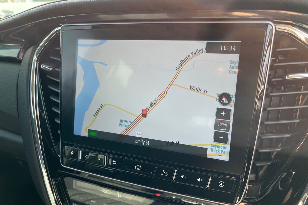 2022 Isuzu MU-X LS-T