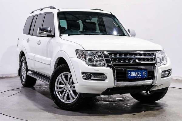 2020 Mitsubishi Pajero Exceed NX