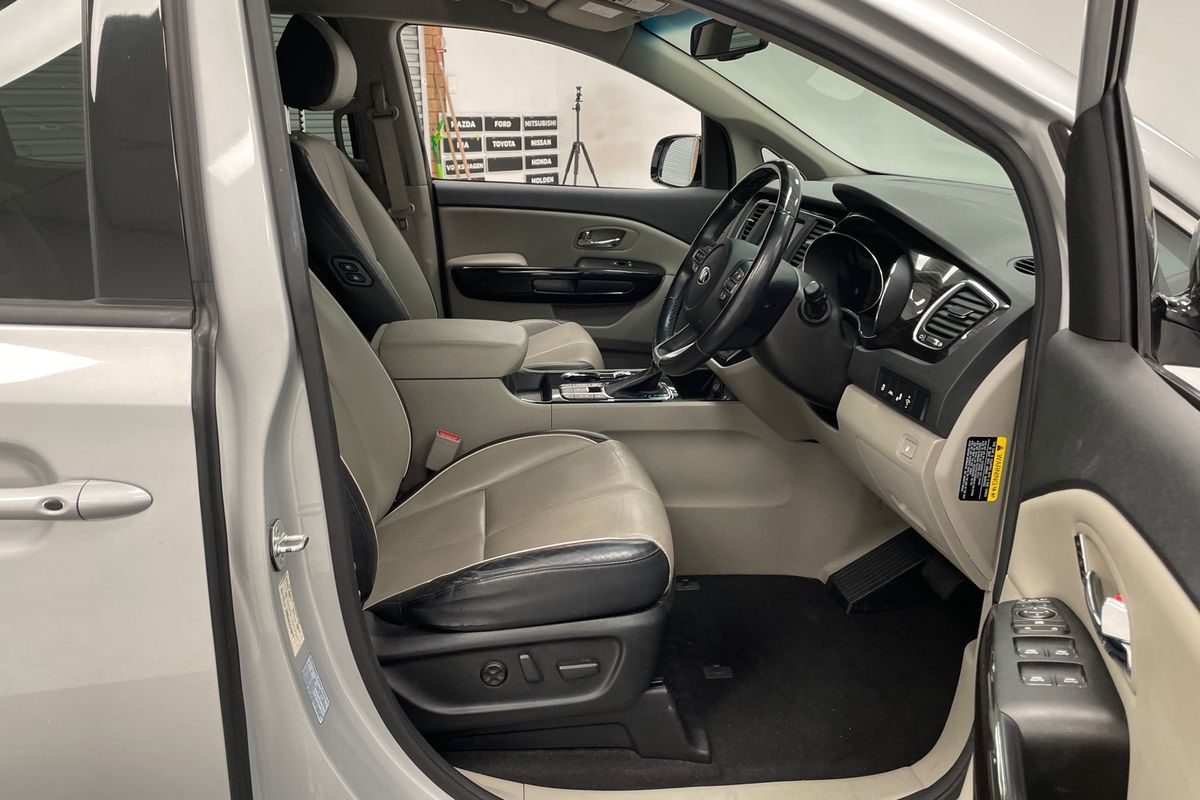 2019 Kia Carnival