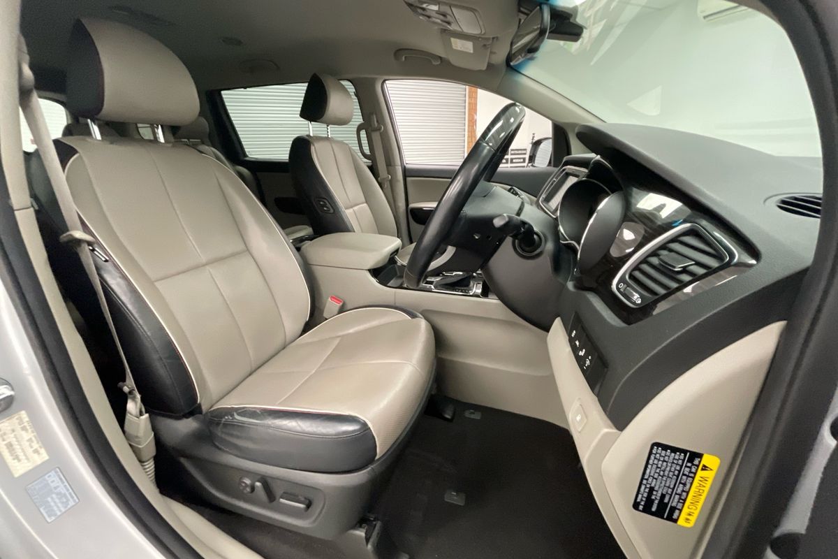 2019 Kia Carnival