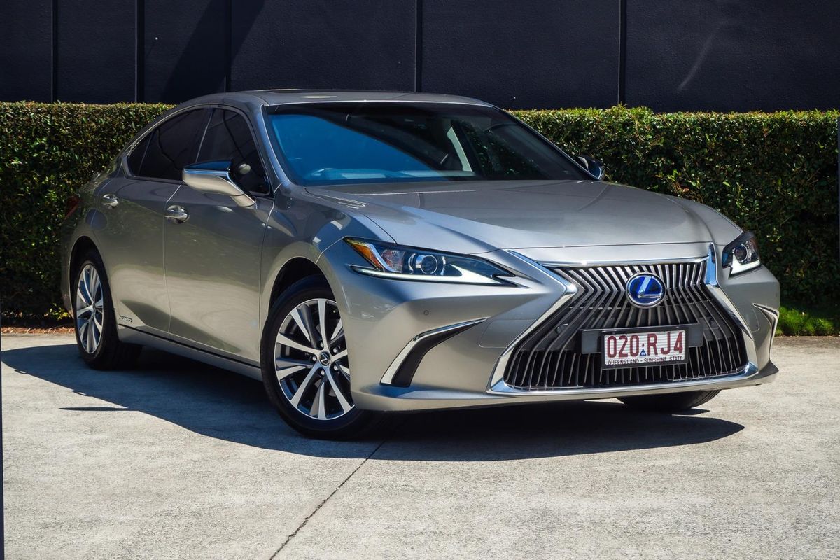 2021 Lexus ES ES300h Luxury AXZH10R