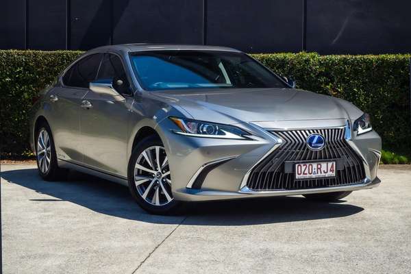 2021 Lexus ES ES300h Luxury AXZH10R