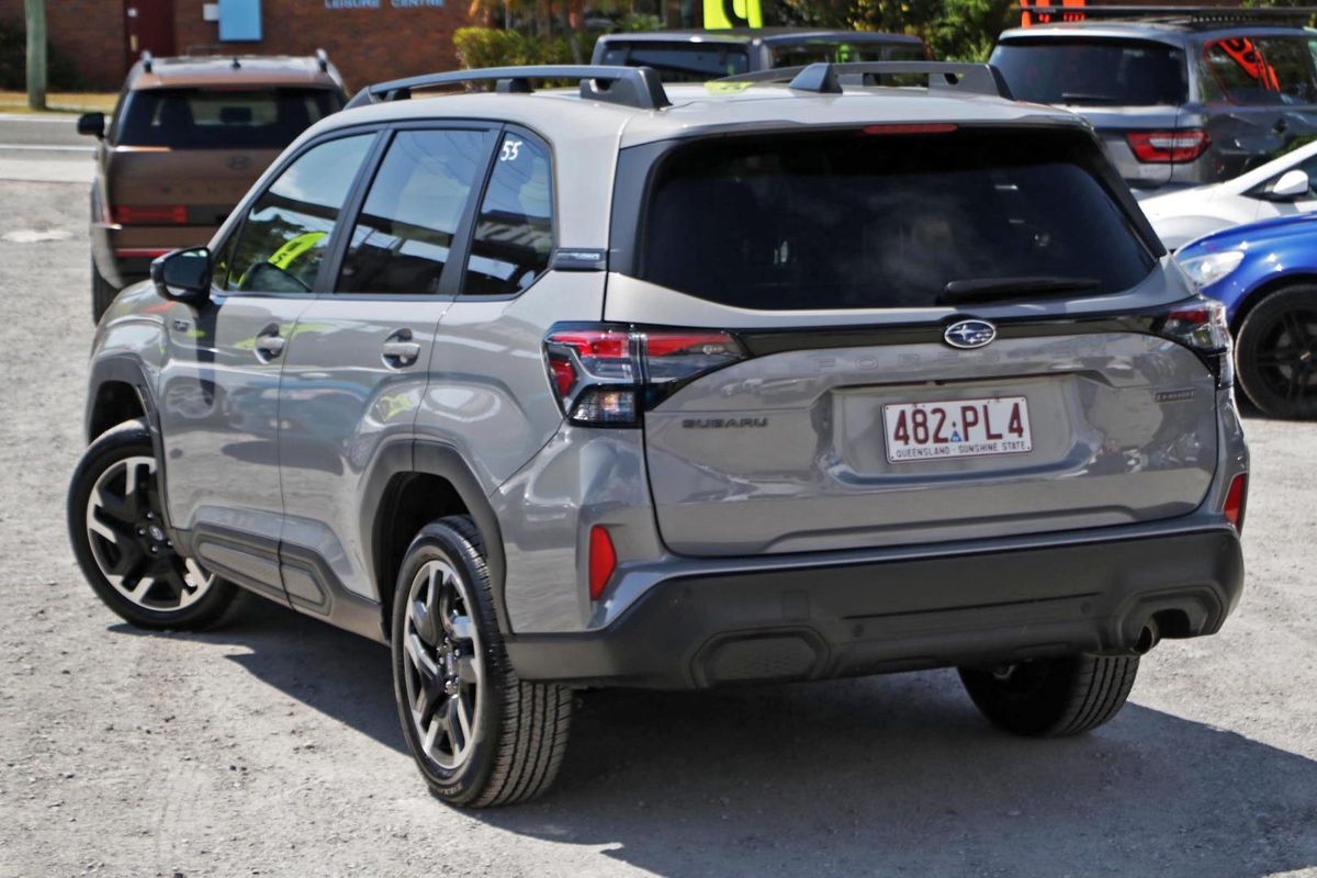2025 Subaru Forester Hybrid S6