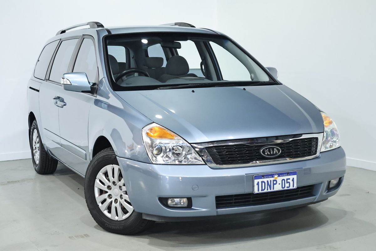2010 Kia Carnival S VQ