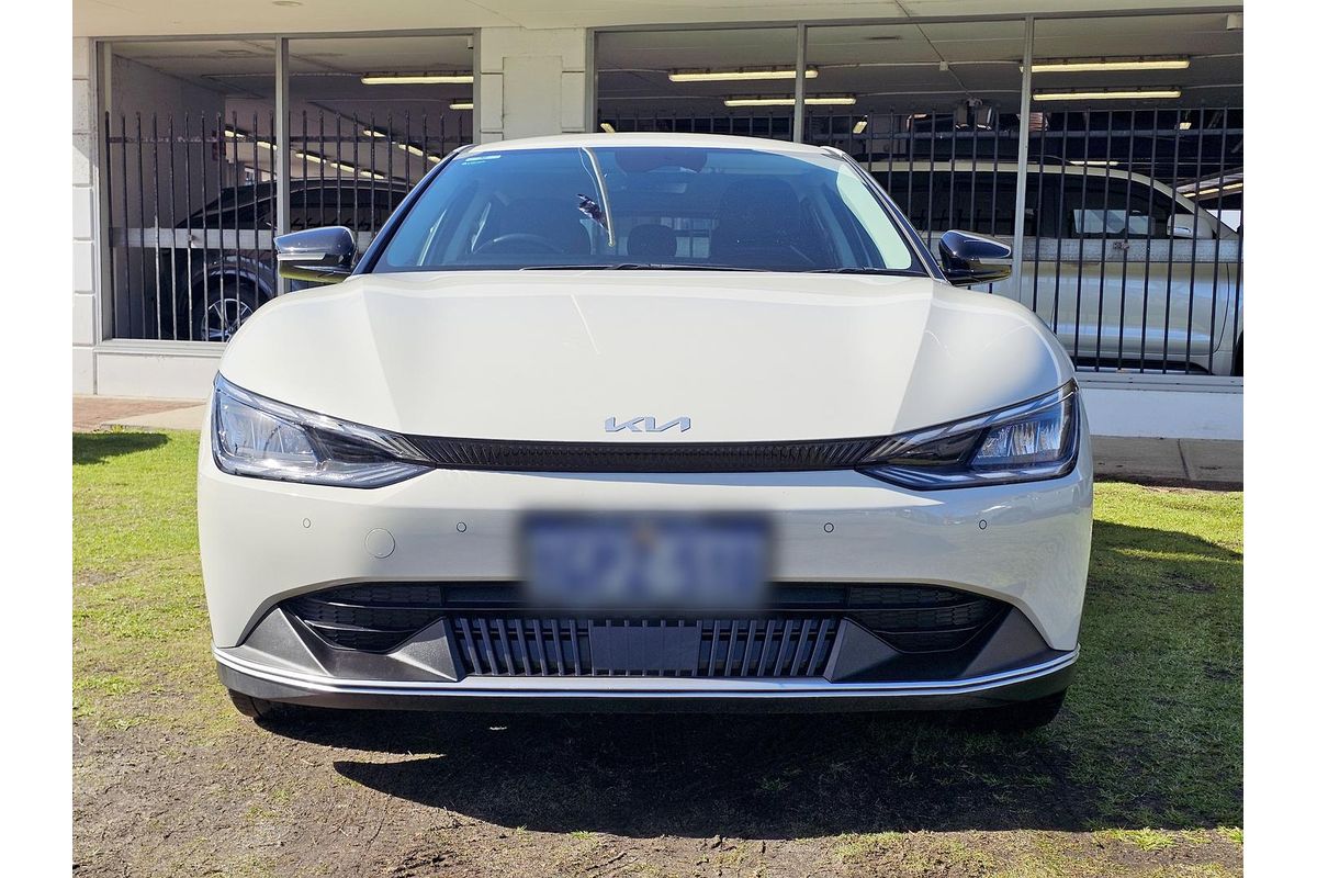 2023 Kia EV6 Air CV