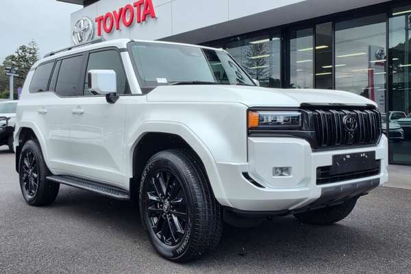 2025 Toyota Landcruiser Prado VX GDJ251R