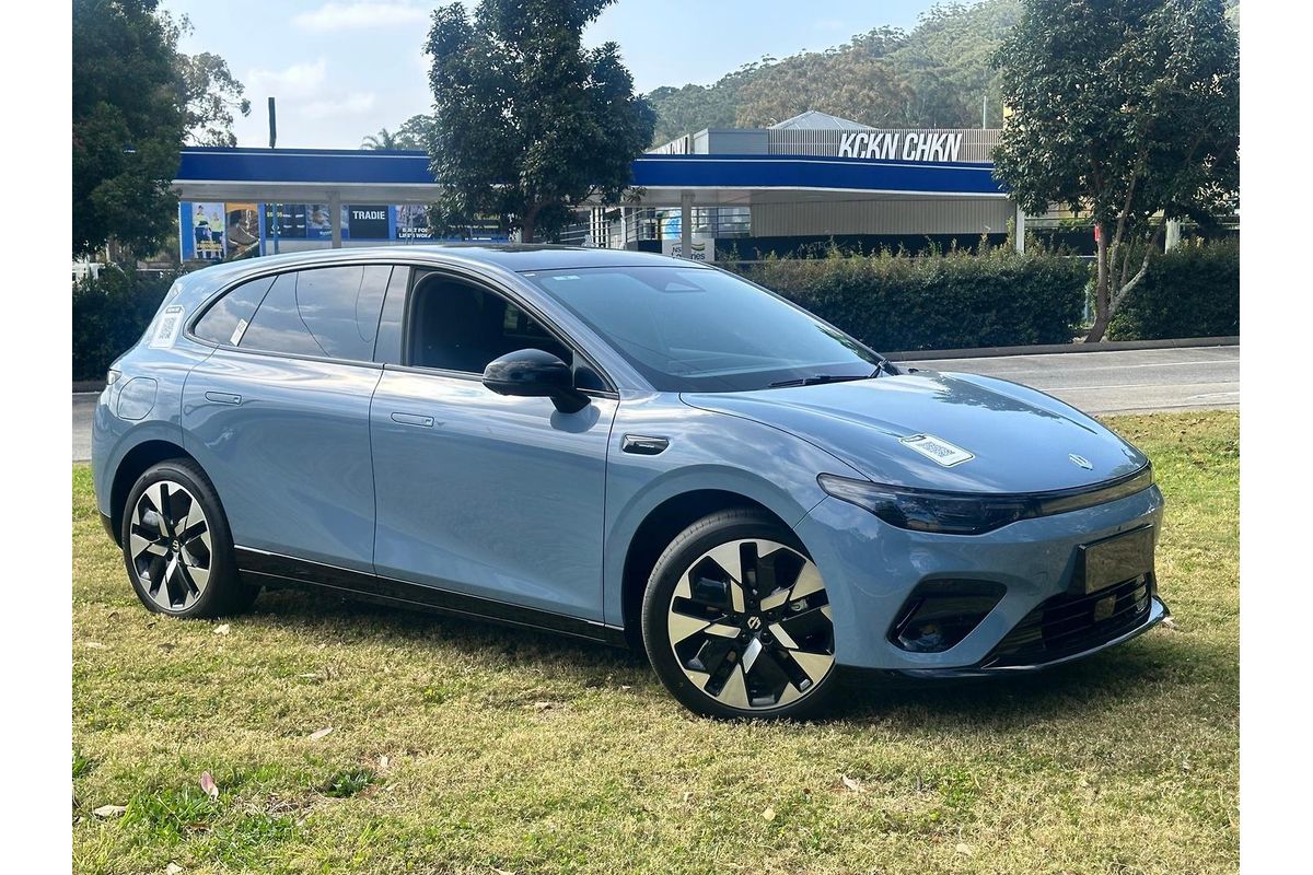 2026 Leapmotor B05 Design LR A03
