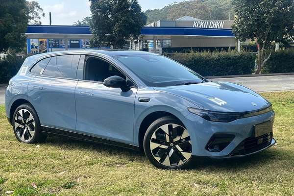 2026 Leapmotor B05 Design LR A03