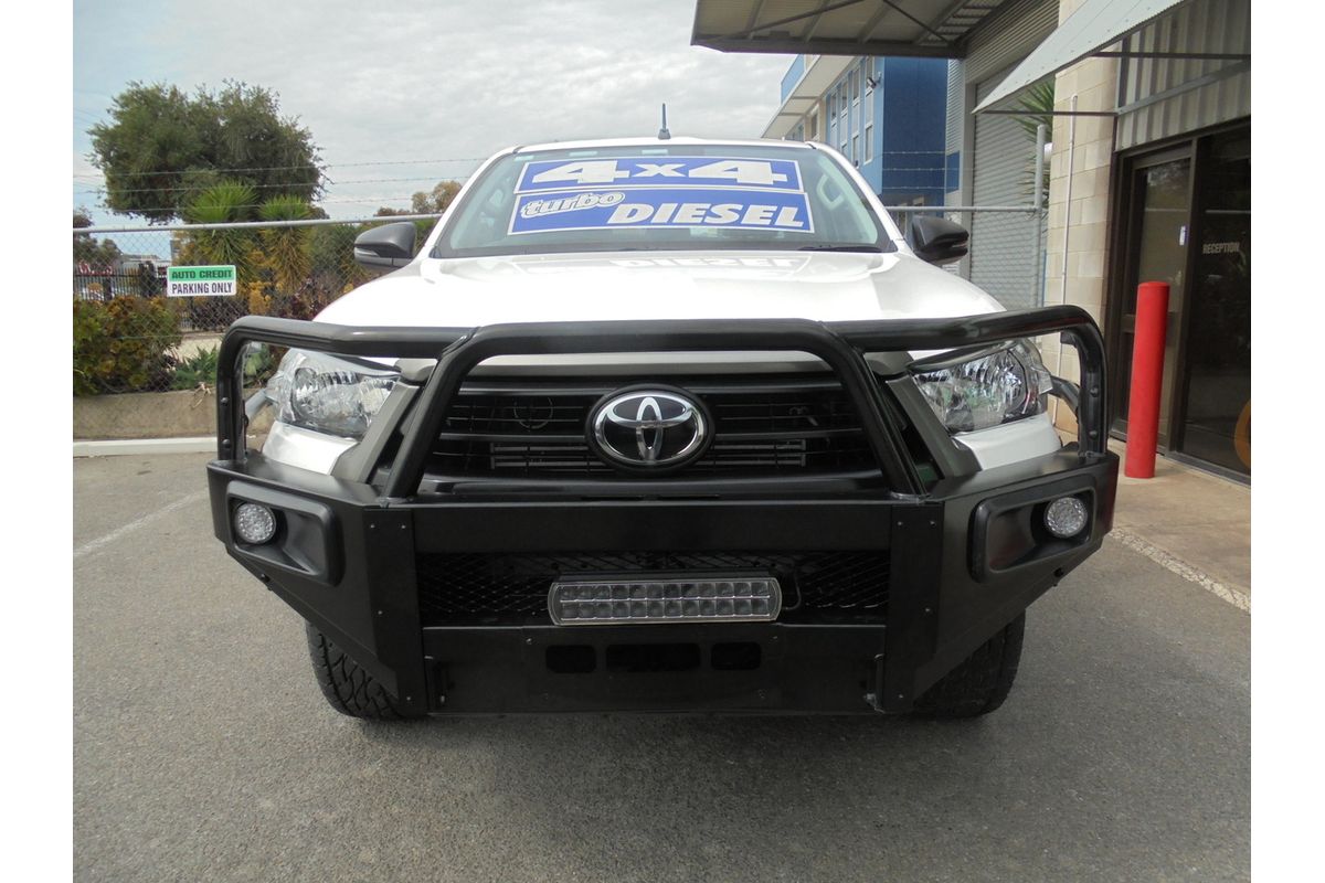 2021 Toyota Hilux SR GUN126R 4X4