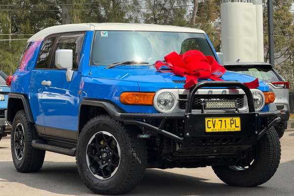 2012 Toyota FJ Cruiser GSJ15R