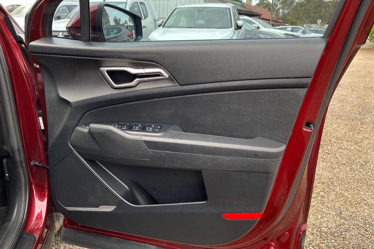 2022 Kia Sportage S NQ5