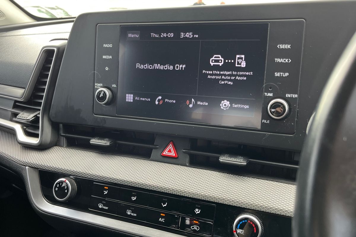 2022 Kia Sportage S NQ5