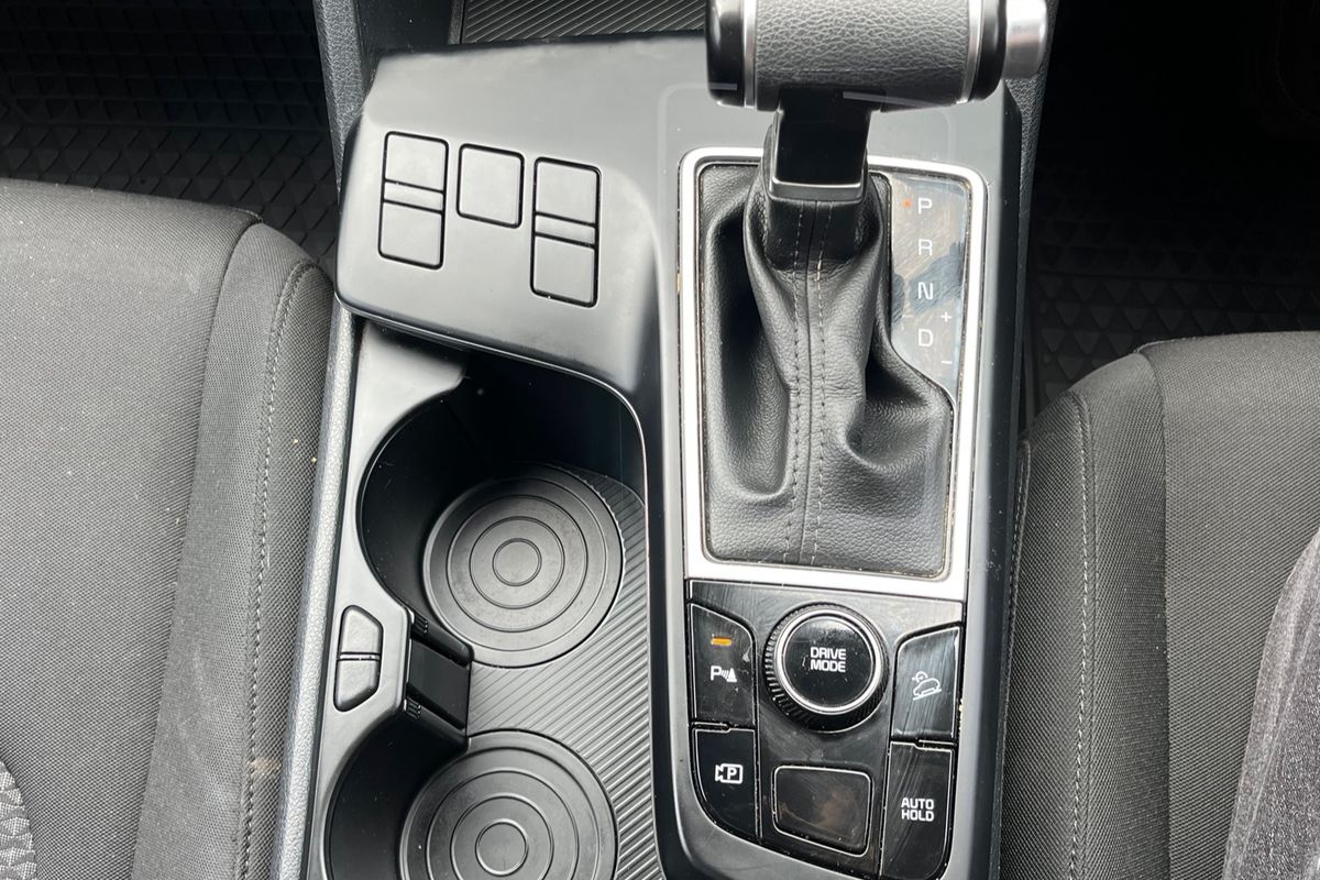 2022 Kia Sportage S NQ5