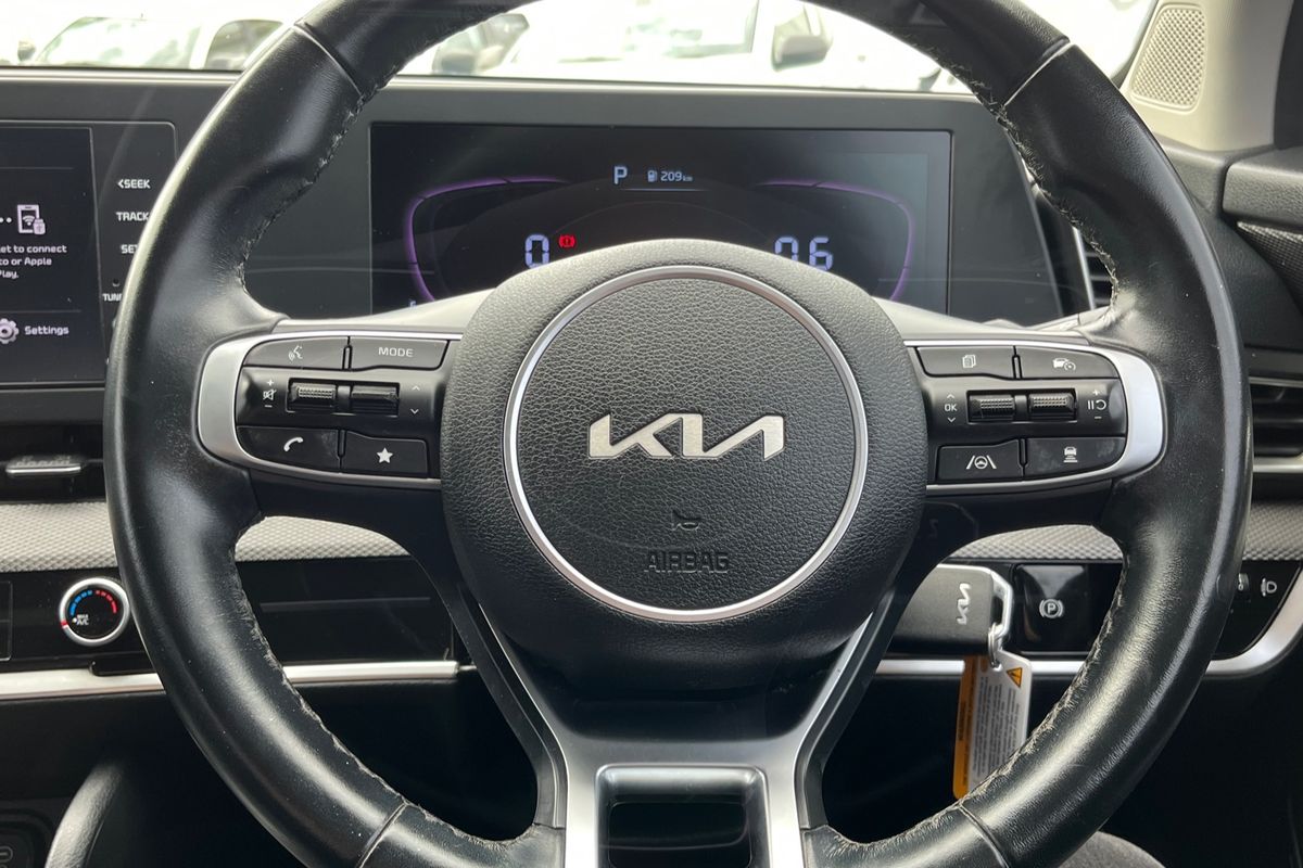 2022 Kia Sportage S NQ5