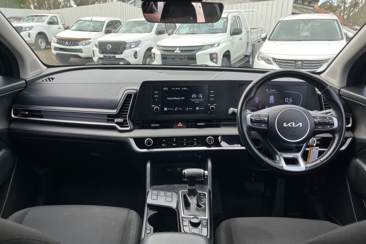2022 Kia Sportage S NQ5