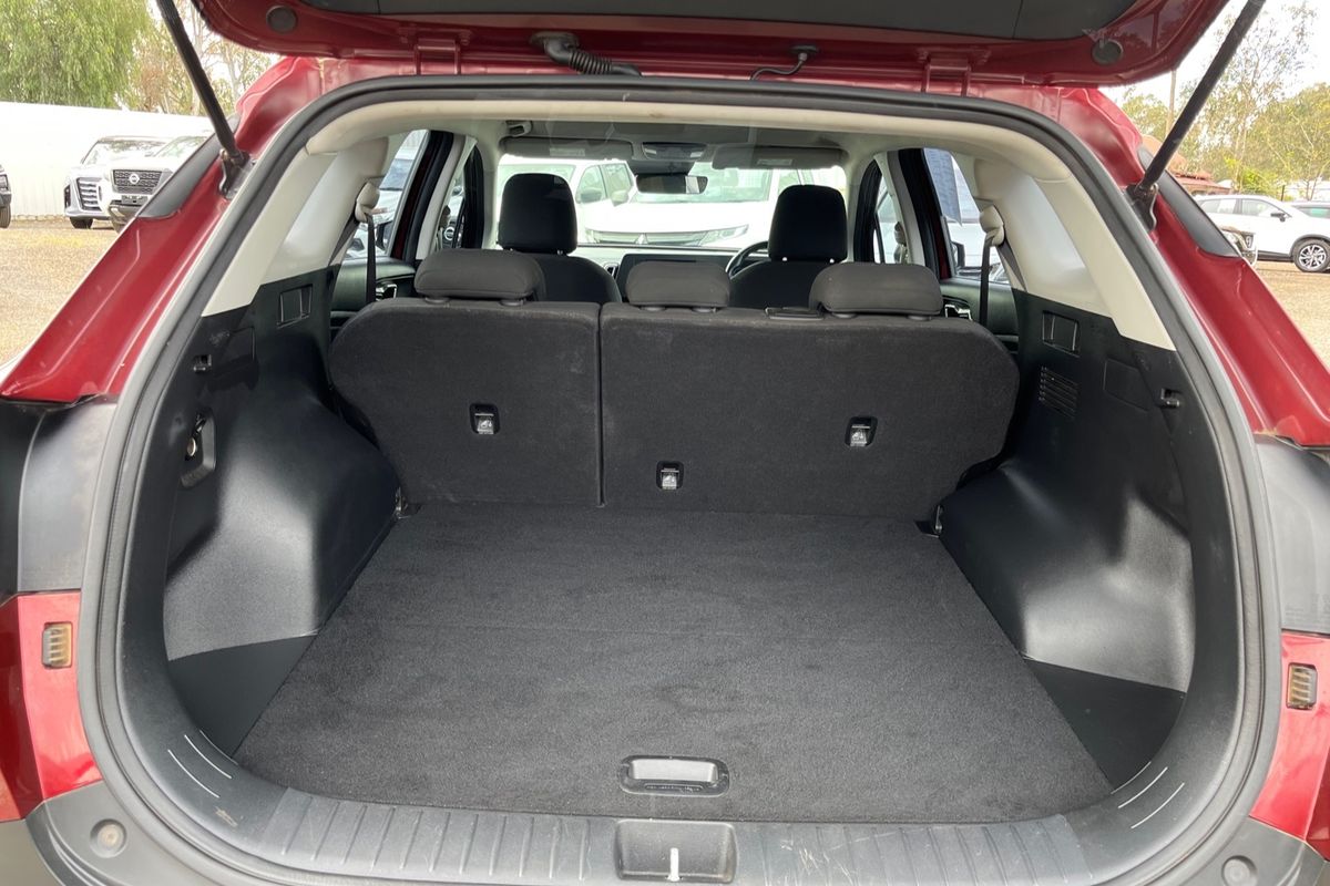 2022 Kia Sportage S NQ5
