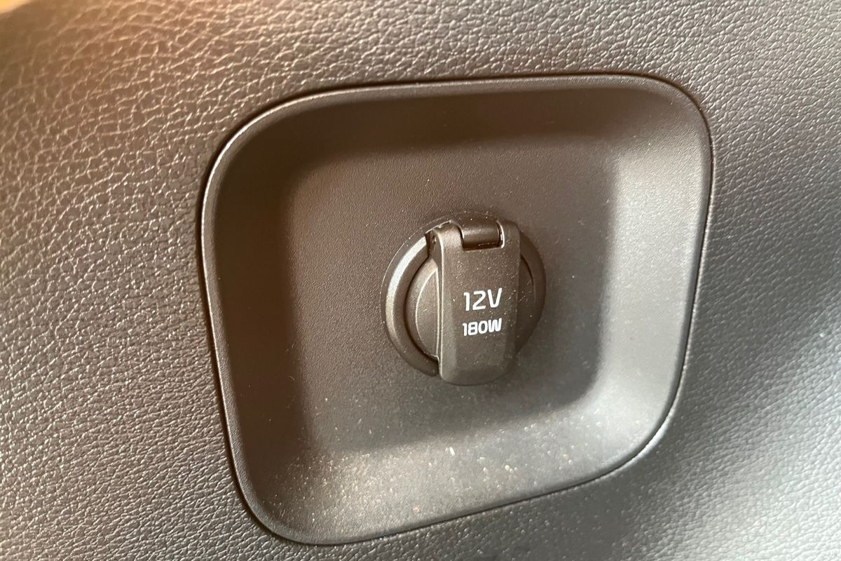 2022 Kia Sportage S NQ5