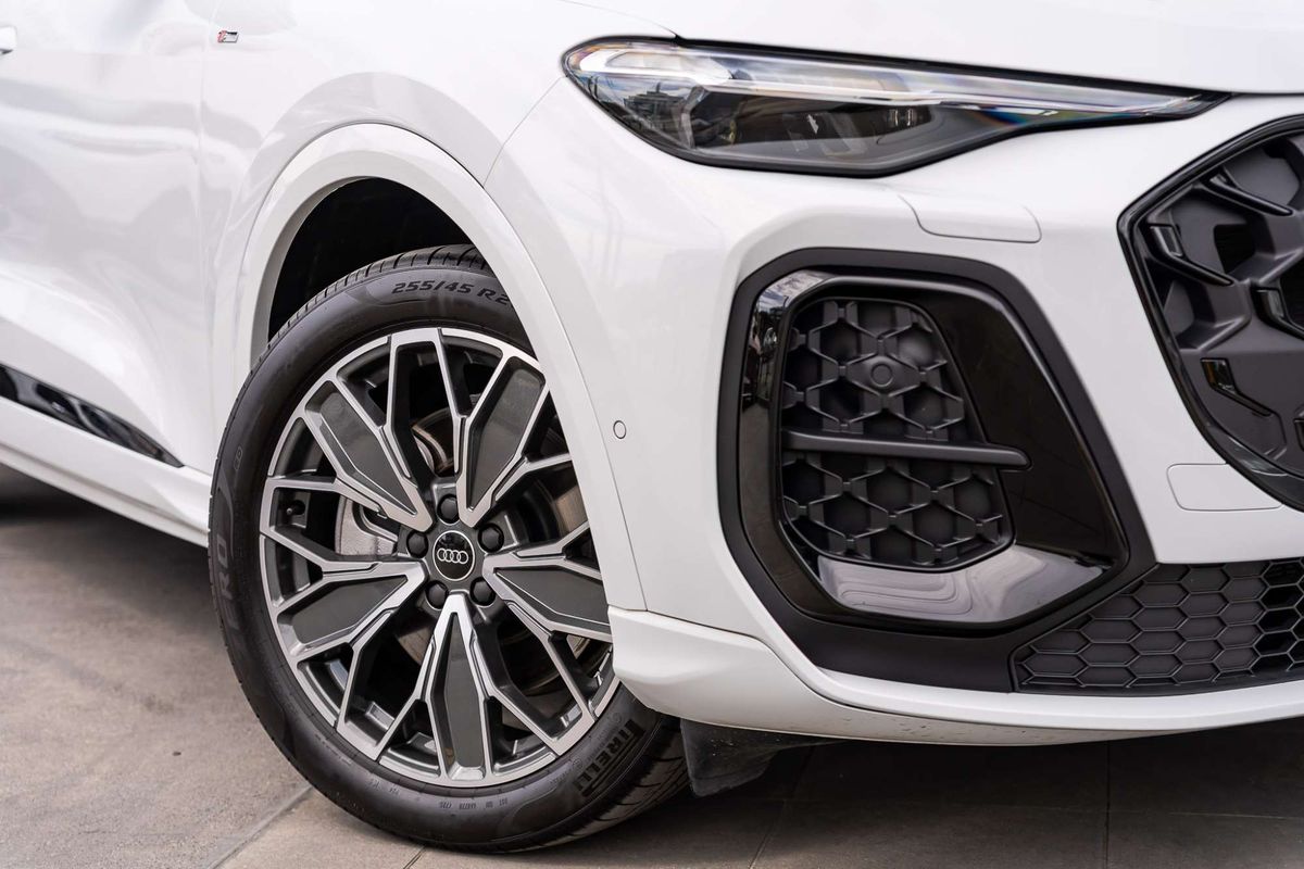 2025 Audi Q5 TDI 150kW sport GU