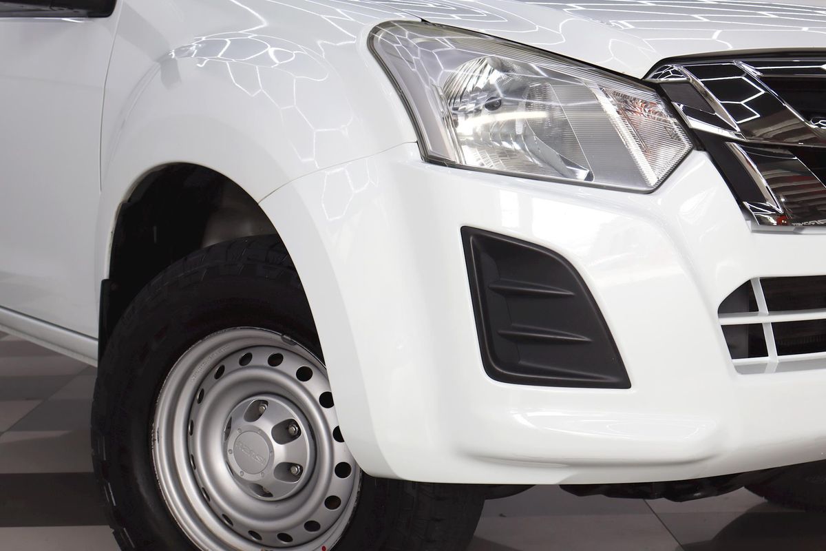2019 Isuzu D-MAX SX High Ride Rear Wheel Drive