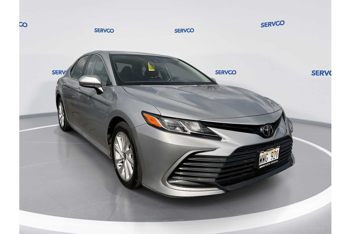 2024 Toyota Camry LE