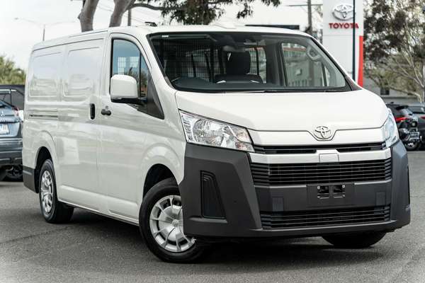 2022 Toyota Hiace GDH300R LWB